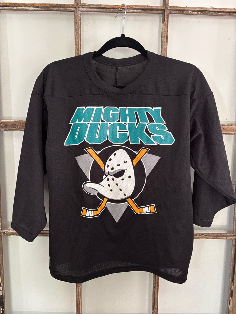 Vintage Mighty Ducks CCM boy’s jersey